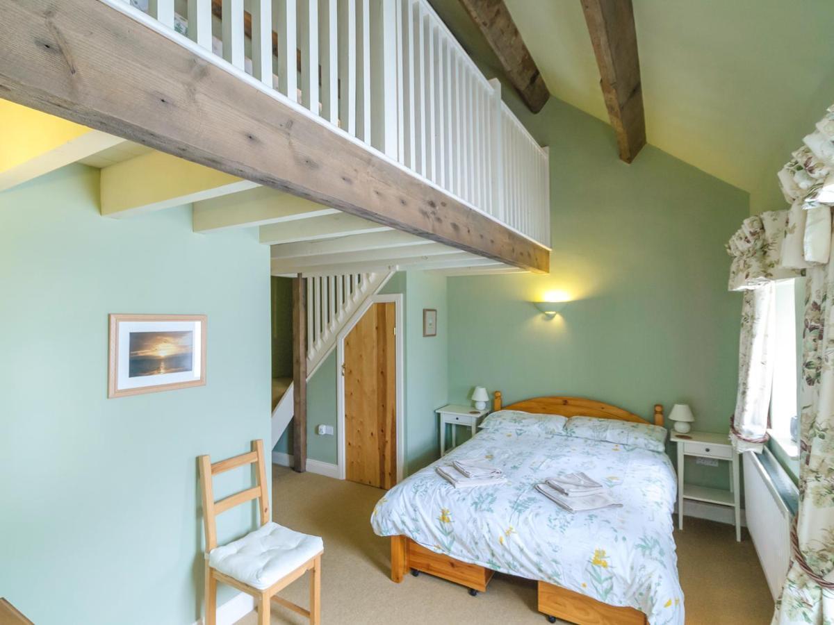 The Byre At High Watch Villa Lanehead Exteriör bild